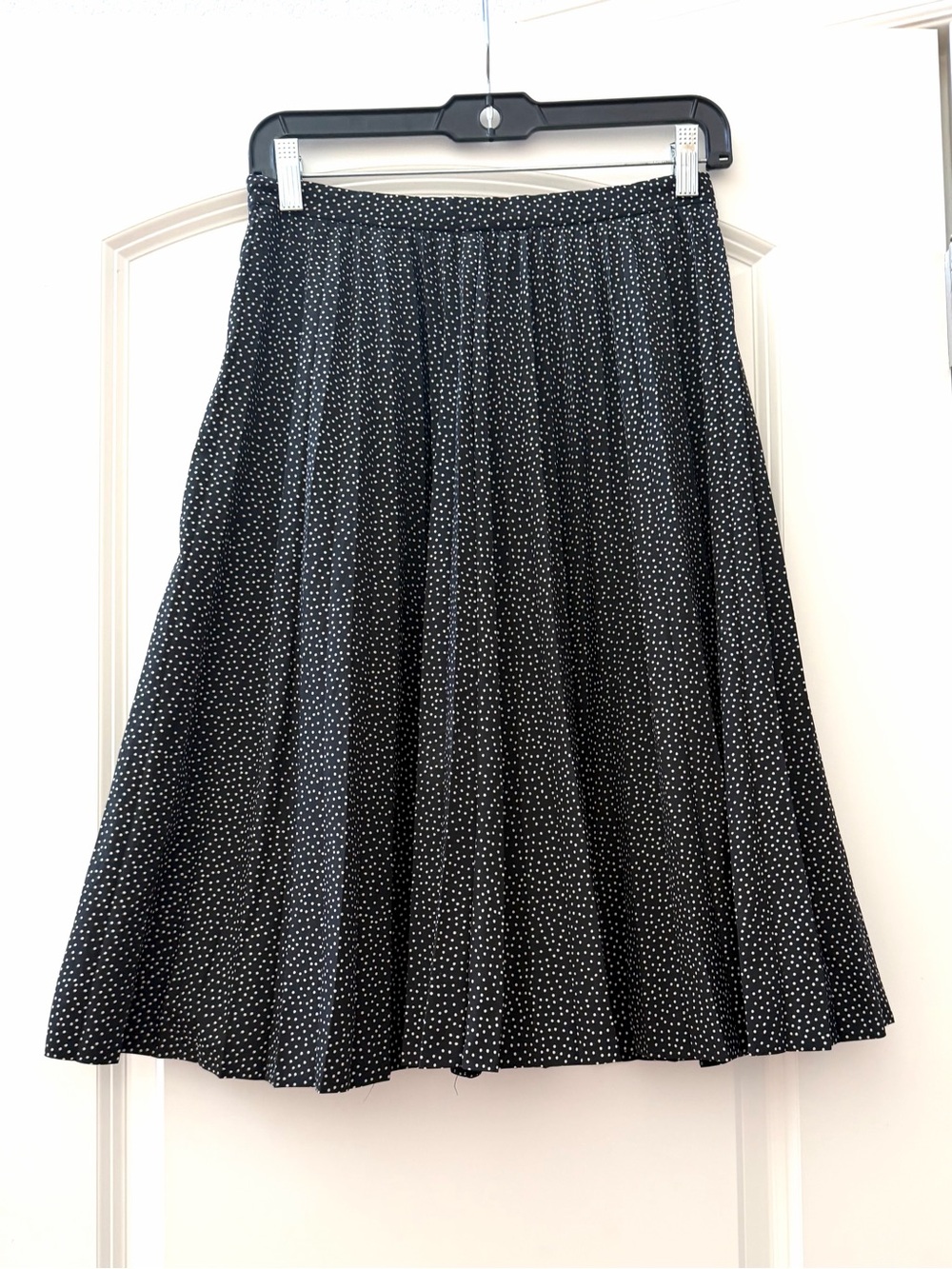 J. Crew Accordian Pleated Polka Dot Midi Skirt. Lined. Office. Preppy. SZ 2. EUC